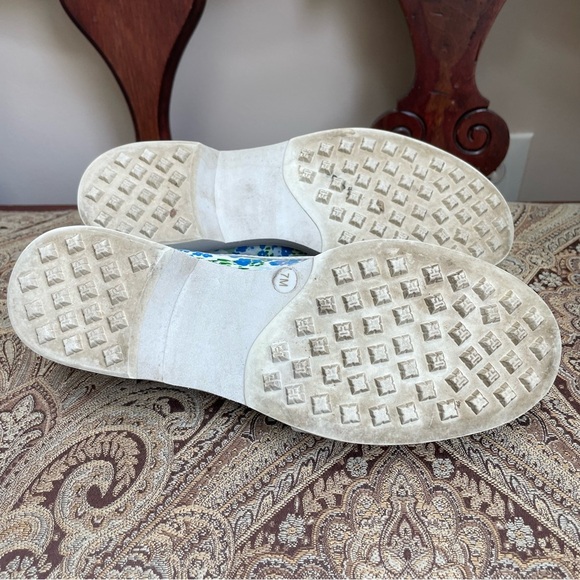 Tory Burch Sport Pocket Tee Golf Loafers Ace Blue Garden Floral Leather Size 7 - Picture 9 of 12